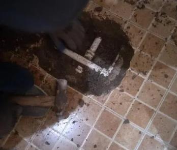 平乡卫生间漏水维修公司为您分享下卫生间渗水如何处理及注意事项